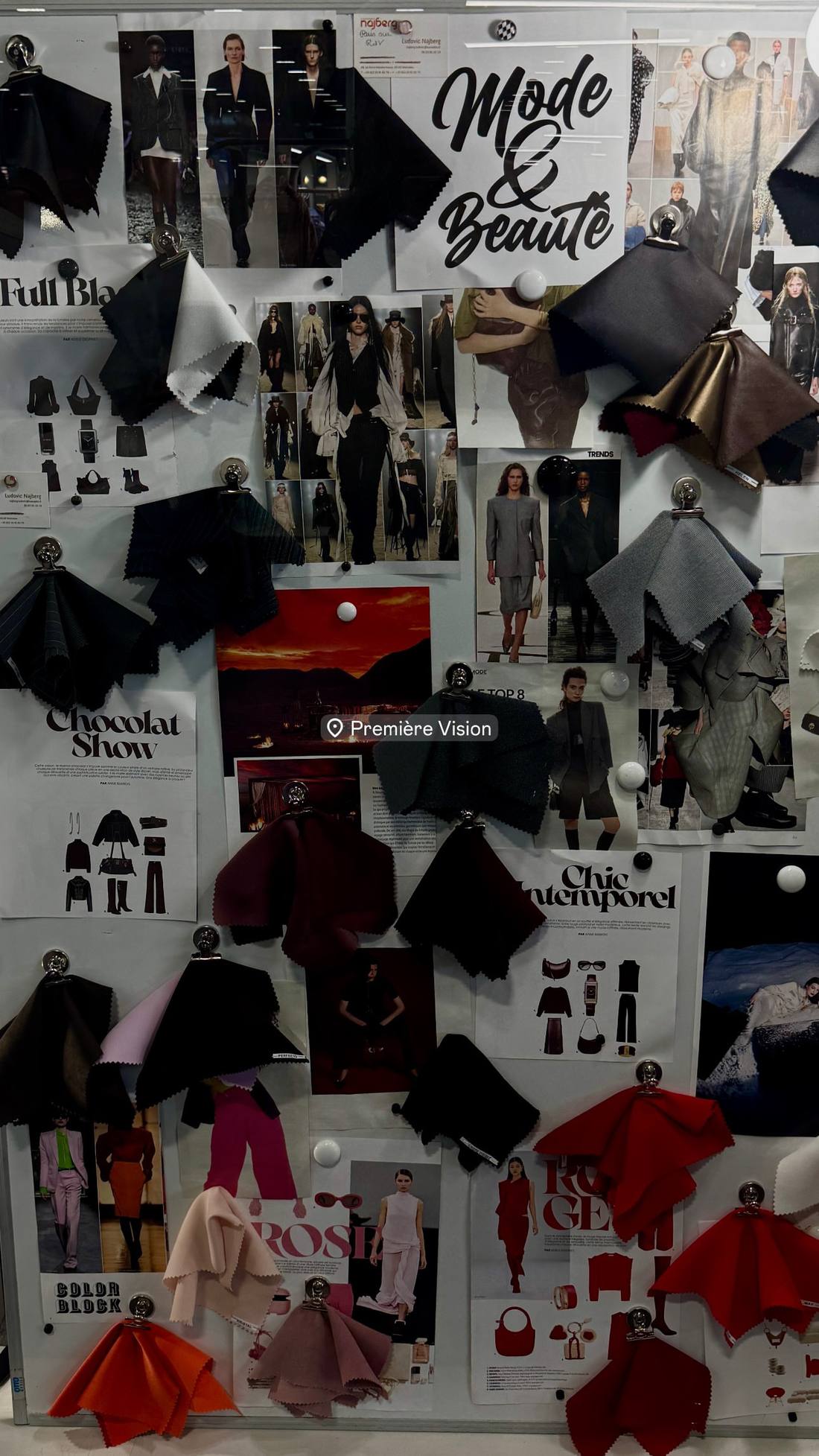 Trend- und Materialboard mit Stoffmustern und Tearsheets auf der Première Vision